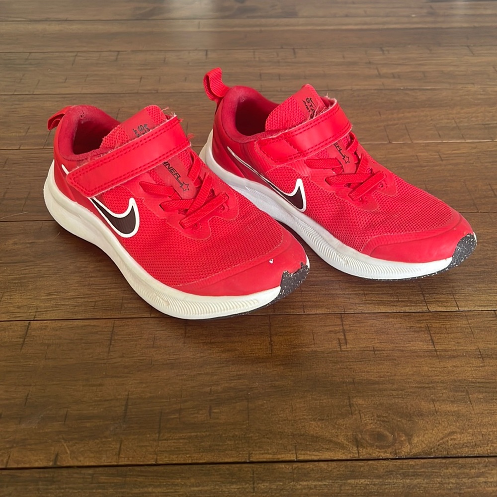 Nike Star Runner 3